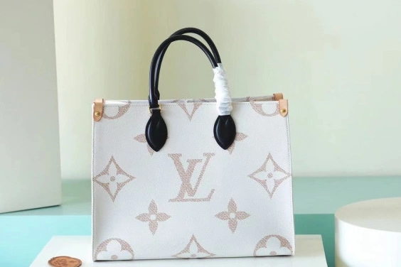 WIS LOUIS VUITTON MM ONTHEGO 1019